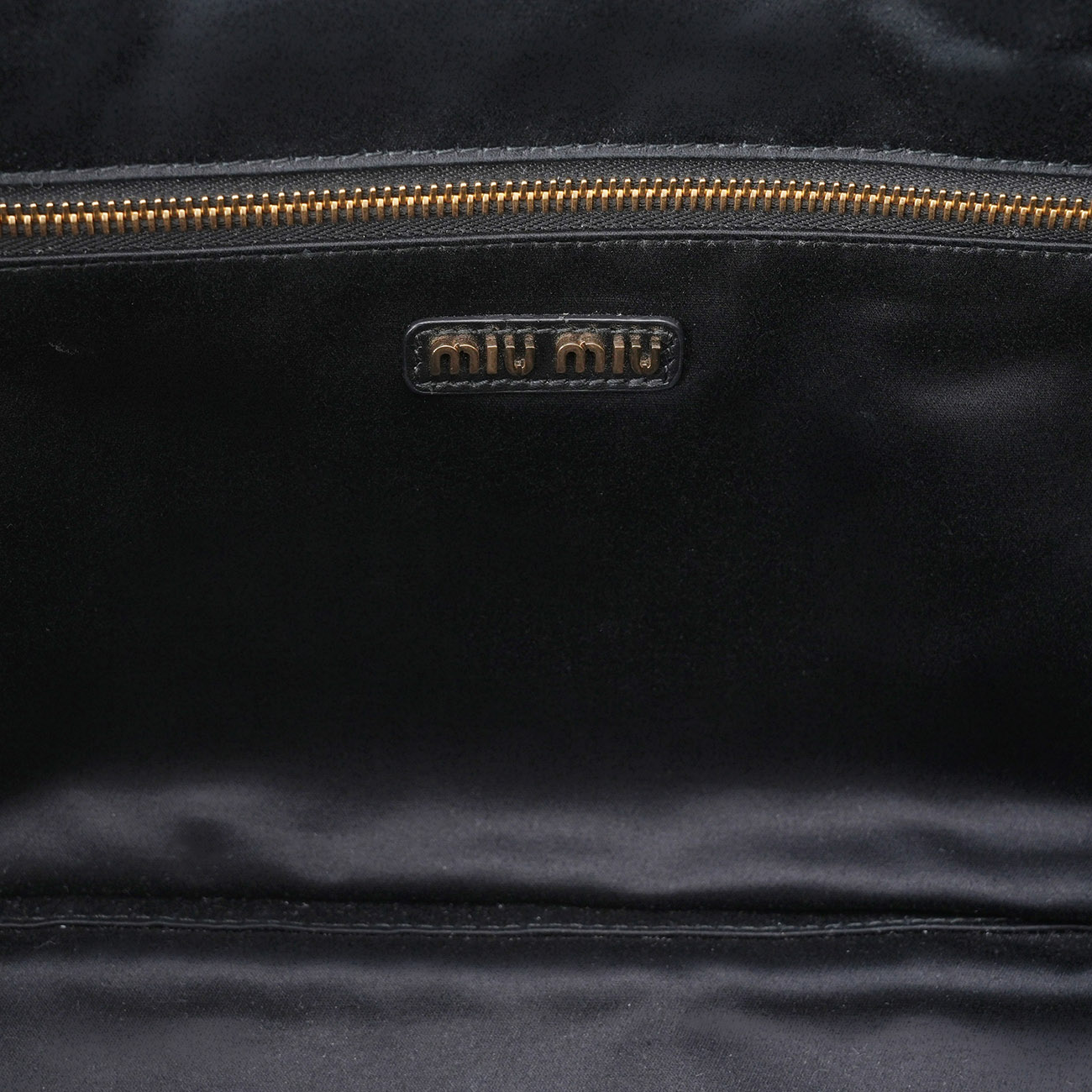 MIU MIU(USED)미우미우 5BB117 앰보 로고 볼링백